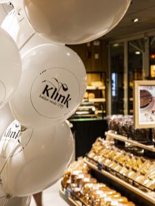 Bakker Klink winkel Koningin Julianalaan opening ballonnen